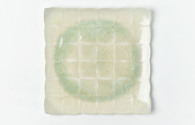 古美術品◼️釉薬の流れや溜まりがかなりステキな大きい深いお皿、大鉢、花瓶？花道具？ 雪ノ浦裕一 28 琥珀釉紫陽花文鎬四方大皿 ｜ 暮らしのうつわ花田 和