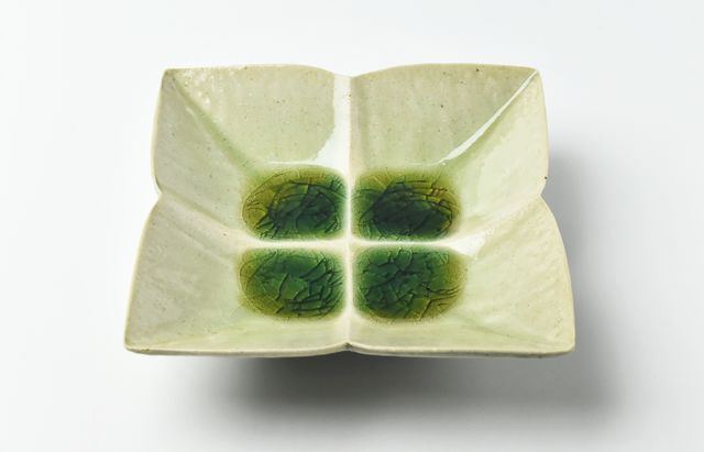 雪ノ浦裕一 緑釉四葉平鉢 ｜ 暮らしのうつわ花田 和食器 通販