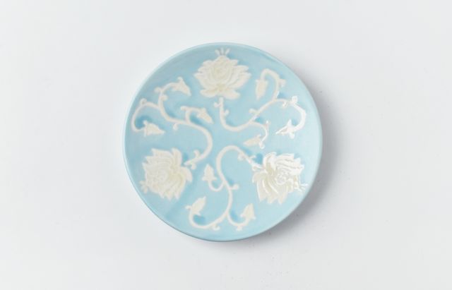 阿部春弥・みか レモン掛分牡丹唐草文4寸皿 ｜ 暮らしのうつわ花田 和