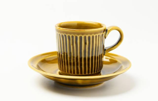 阿部春弥 黄磁しのぎカップ＆ソーサー