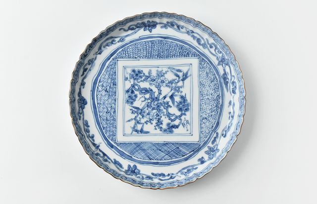 〔白磁口紅碗〕 紅白菊茶盌 / no.3138 – 京都の伝統工芸品の通販サイトはMOCAD