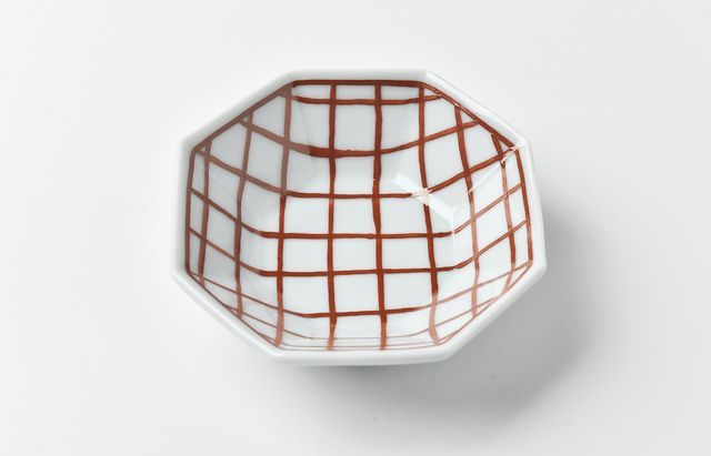 日下華子 朱格子八角小鉢 ｜ 暮らしのうつわ花田 和食器 通販