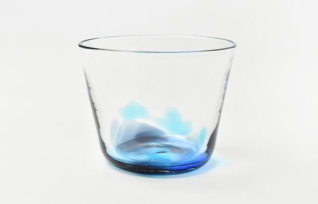 河上智美水彩マルチカップ（青濃淡）