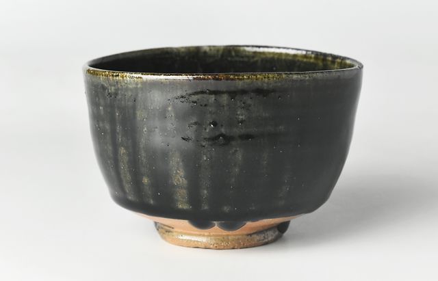 田中佐和子 6A　黒抹茶碗