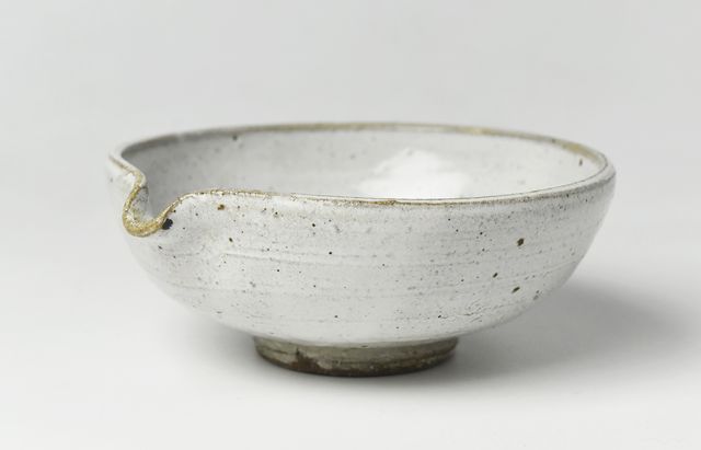 余宮隆 7 粉引 片口小鉢
