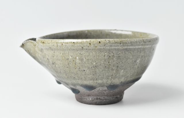 余宮隆　輪花5寸鉢 鉢・ボウル・飯碗 余宮隆 ｜ 暮らしのうつわ 花田 作家もの和