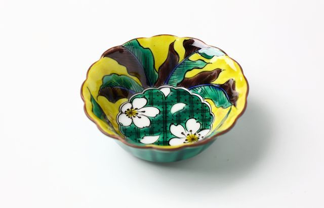 池島直人 8 色絵輪花小付 桜 ｜ 暮らしのうつわ花田 和食器 通販