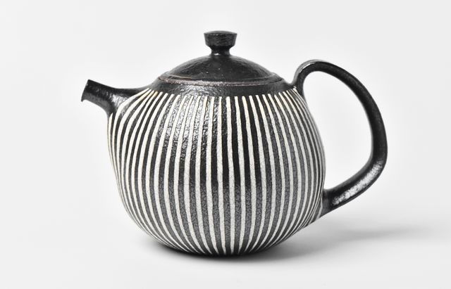 増渕篤宥 53B 一輪挿し（トクサ） ｜ 暮らしのうつわ花田 和食器 通販