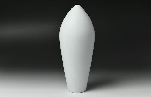 ねずみ色秞花器 崔在皓 32 花器（F） ｜ 暮らしのうつわ花田 和食器 通販