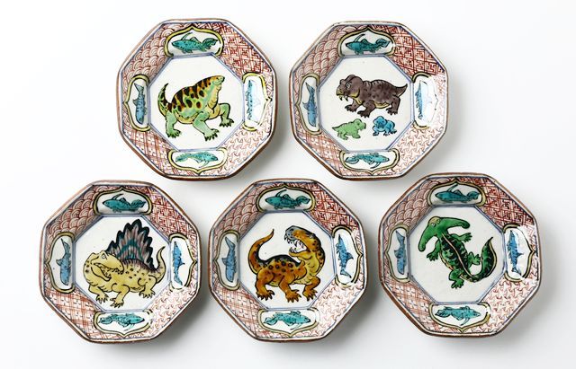 松浦コータロー 1 色絵ペルム紀生物八角小皿（5客組） ｜ 暮らしの