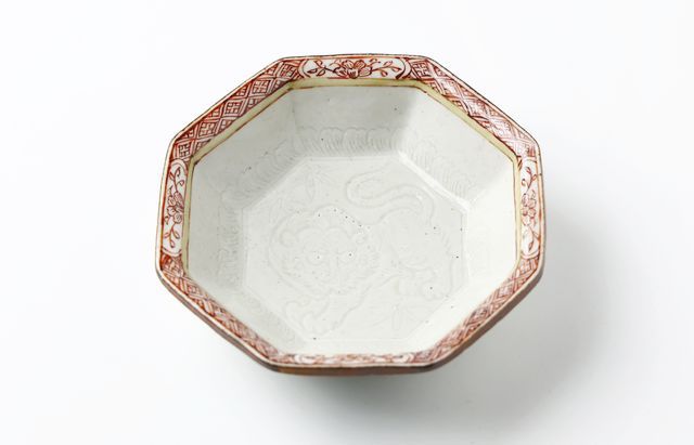 松浦コータローさん　灰青磁菱形向付　1個 松浦コータロー 20 青瓷彫花ヴェロキラプトル菱形稜花向付 ｜ 暮らしの