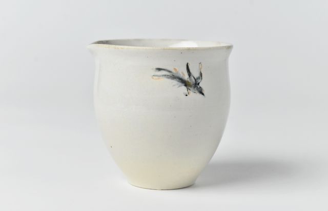 松本郁美 29 貫入灰釉茶入れ壺（鹿） ｜ 暮らしのうつわ花田 和