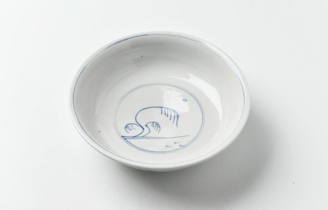 水垣千悦 93 染付5寸皿 馬と柳 ｜ 暮らしのうつわ花田 和食器 通販