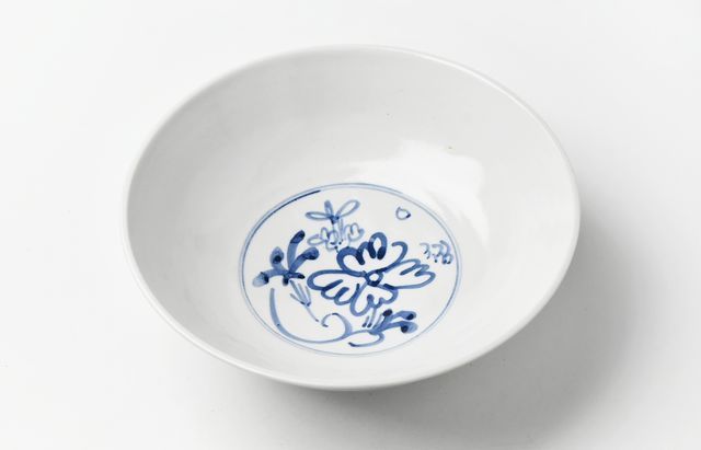 水垣千悦 83 染付6寸鉢 花 ｜ 暮らしのうつわ花田 和食器 通販