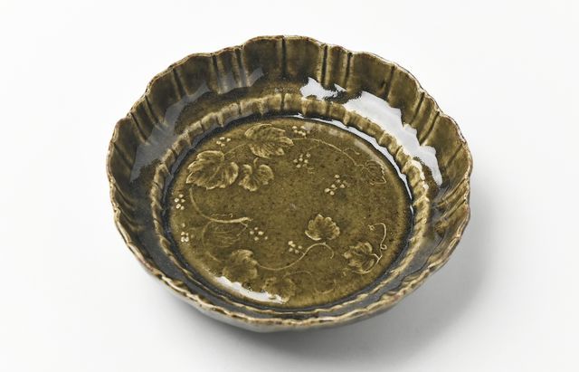 日高伸治 6B 菓子鉢 アメ緑釉 ｜ 暮らしのうつわ花田 和食器 通販