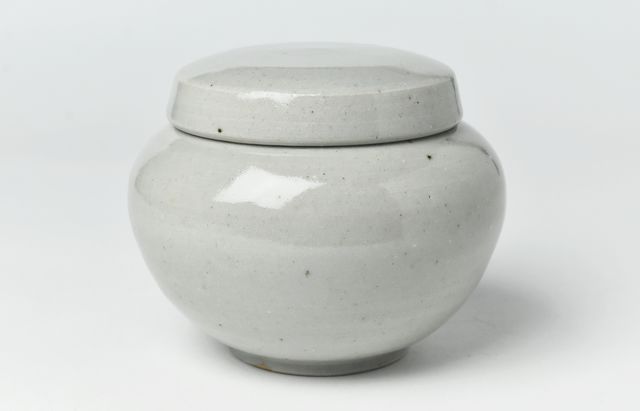 清代 青磁方壺（ほうこ）高さ30cm 若干のガタツキあり 日高伸治 4 青白磁蓋付薬壺 大 ｜ 暮らしのうつわ花田 和食器 通販