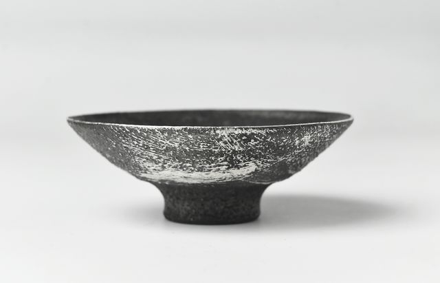 山本哲也 55C sabi-刷毛目銀彩盃 ｜ 暮らしのうつわ花田 和食器 通販