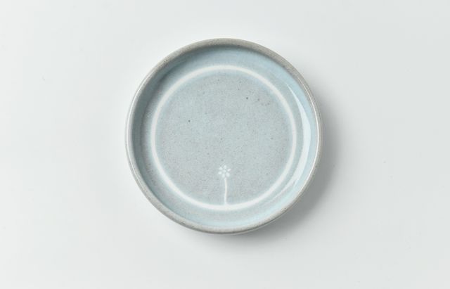 松本優樹 20 もみ灰釉4寸皿（掻き落とし・面） ｜ 暮らしのうつわ花田