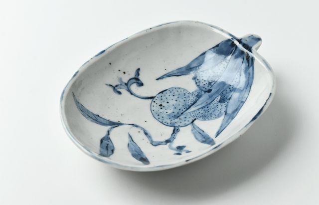 廣野俊彦 26 染付蟹渕赤塗小皿 ｜ 暮らしのうつわ花田 和食器 通販