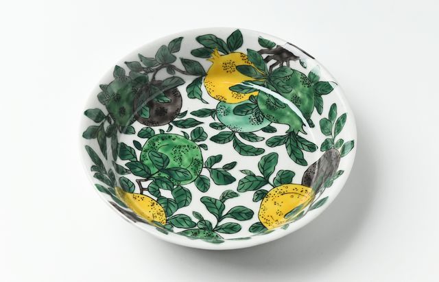 阿部慎太朗　八角モールレリーフ皿5寸　オリーブ 阿部慎太朗 63 八角モールレリーフ皿5寸（オリーブ） ｜ 暮らしの