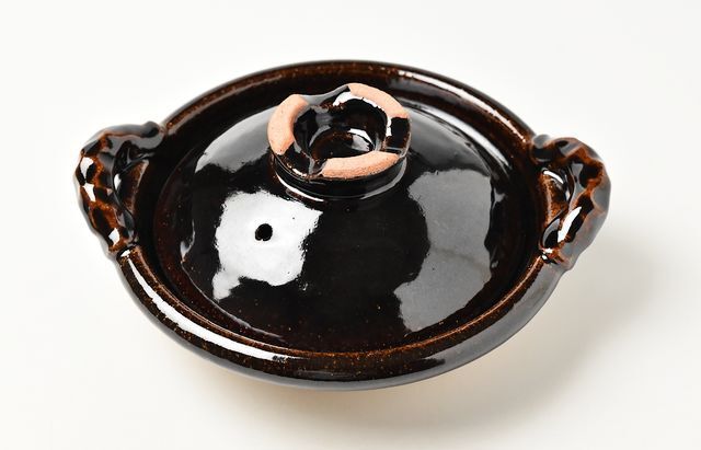 伊賀焼土楽 蓋付黒鍋6寸（縄手）