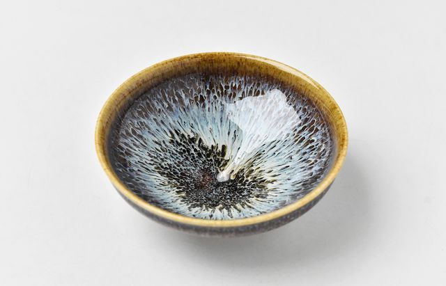 余宮隆 27A 飴釉リム皿（S） ｜ 暮らしのうつわ花田 和食器 通販