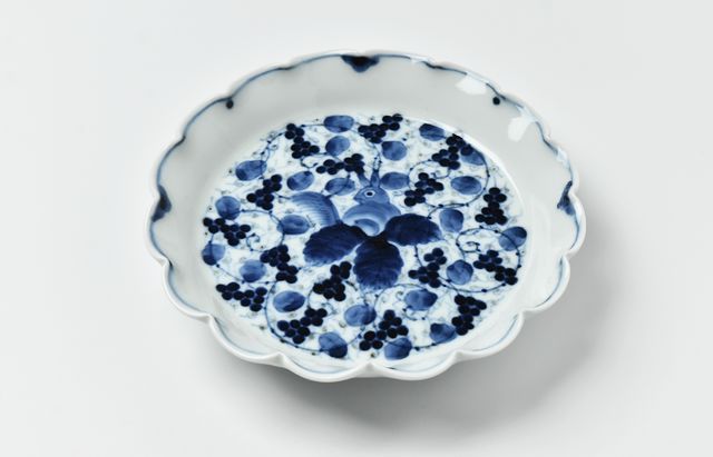 岩永浩 栗鼠葡萄唐草輪花5寸皿 ｜ 暮らしのうつわ花田 和食器 通販