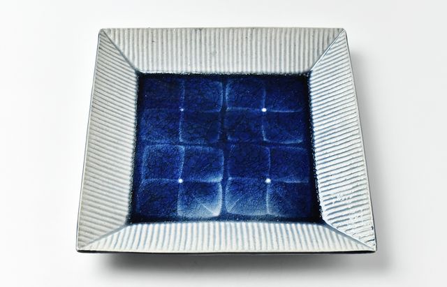 雪ノ浦裕一 27 藍釉紫陽花文鎬四方大皿 ｜ 暮らしのうつわ花田 和食器 通販