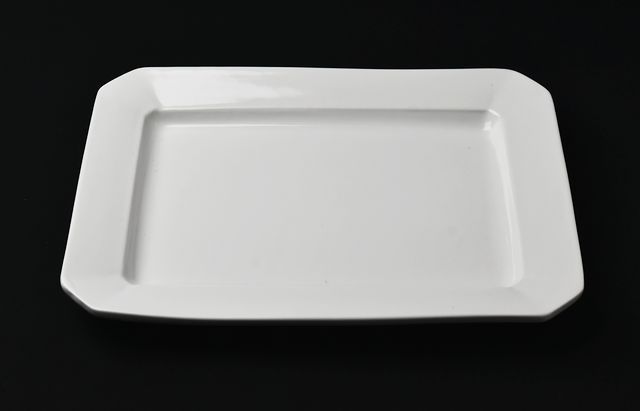 岡田直人 14 長角平皿M ｜ 暮らしのうつわ花田 和食器 通販
