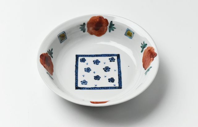 重田 良古 赤絵花柄6寸深皿 ｜ 暮らしのうつわ花田 和食器 通販