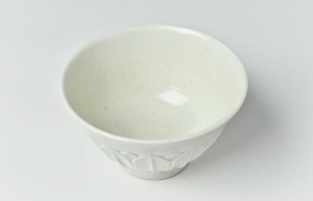 阿部春弥・みか 白磁蓮弁碗 ｜ 暮らしのうつわ花田 和食器 通販