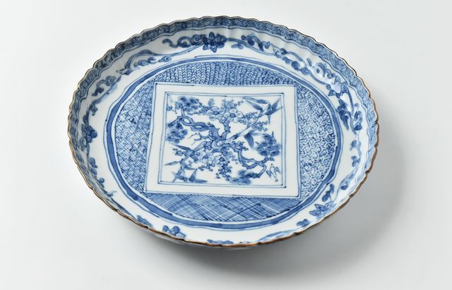 西納三枝 染付祥瑞手色紙松竹梅8寸皿 ｜ 暮らしのうつわ花田 和食器 通販