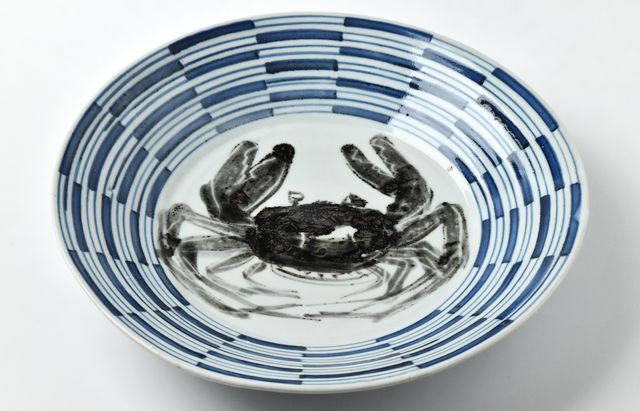 中尾万作 100 染付つなぎ文かに大皿 ｜ 暮らしのうつわ花田 和食器 通販