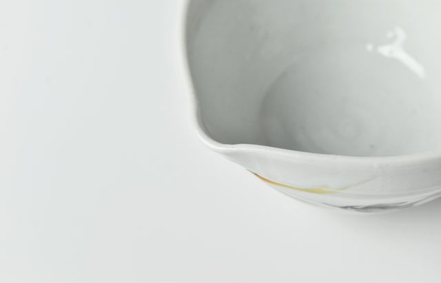 中尾万作 91 サビ秋草千鳥片口鉢 ｜ 暮らしのうつわ花田 和食器 通販