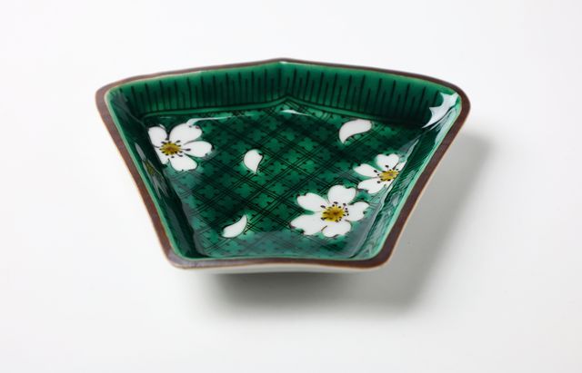 池島直人 4 扇形小皿 桜 ｜ 暮らしのうつわ花田 和食器 通販