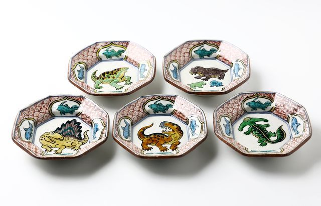 松浦コータロー 1 色絵ペルム紀生物八角小皿（5客組） ｜ 暮らしの