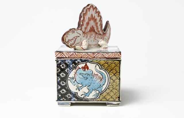 松浦コータロー 37 色絵祥瑞ディメトロドン恐竜文陶筥 ｜ 暮らしの