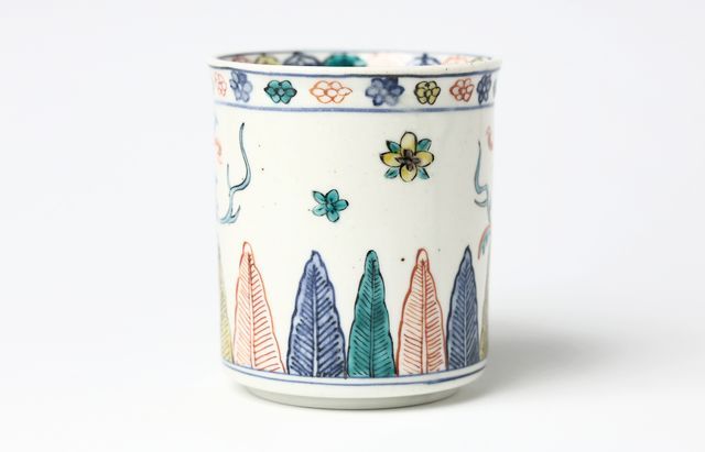 松浦ナオコ 16 色絵辰文マグカップ ｜ 暮らしのうつわ花田 和食器 通販