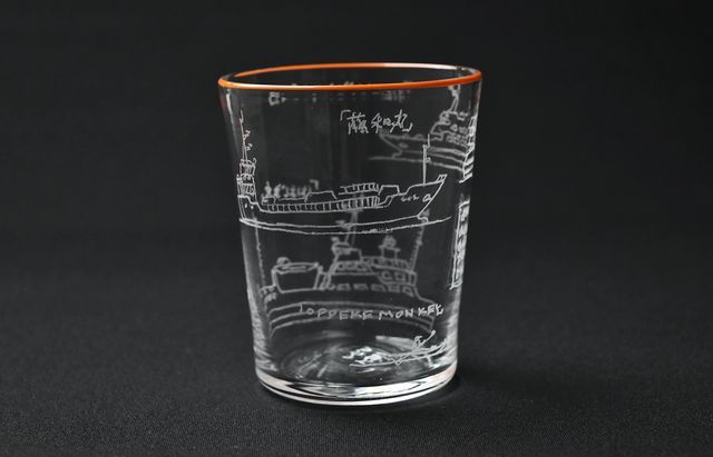 【訳あり】M!LK 初代 ミルクラスタル ドコモ、ケーブルレスを実現した約125gのXRグラス「MiRZA」を248,000円