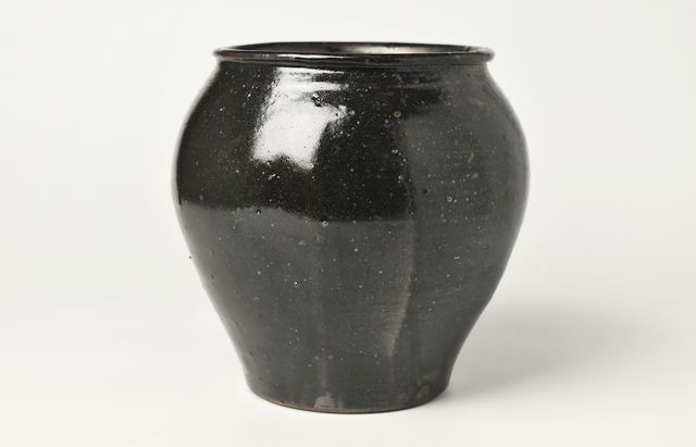水垣千悦 133 鉄釉壺 ｜ 暮らしのうつわ花田 和食器 通販