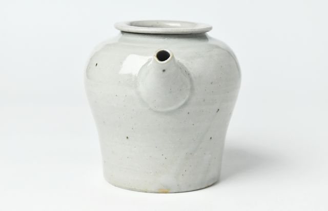 日高伸治 1C ティーポットL青白磁 ｜ 暮らしのうつわ花田 和食器 通販