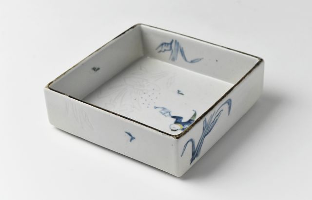 日高直子 10A 刻花正方脚付5寸陶箱 ｜ 暮らしのうつわ花田 和食器 通販