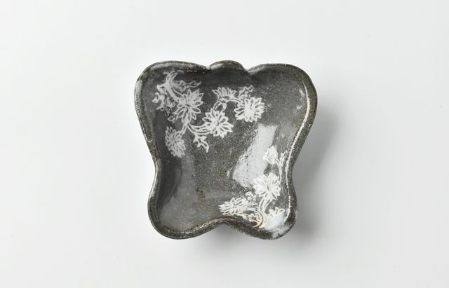 土本訓寛・久美子 14D 象嵌蝶小鉢 ｜ 暮らしのうつわ花田 和食器 通販