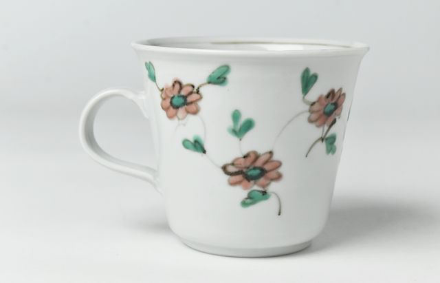 九谷青窯 162 色絵花文マグカップ ｜ 暮らしのうつわ花田 和食器 通販