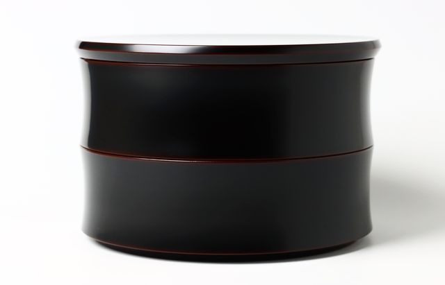 浄法寺 7寸二段丸重（溜） ｜ 暮らしのうつわ花田 和食器 通販