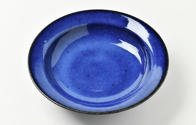 ルギャール　深皿 有田焼】石垣紋錦青草花 浮彫深皿 | 和食器のすべて