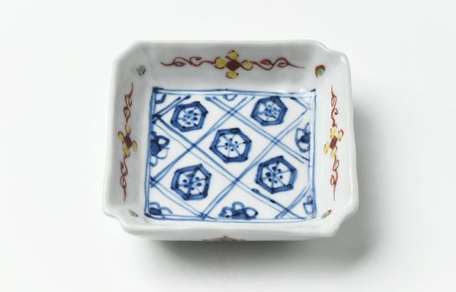 正木春蔵 色絵染附 更紗文隅入角小皿 ｜ 暮らしのうつわ花田 和食器 通販
