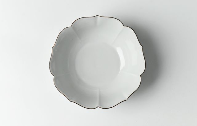 水野克俊 5 白磁口紅桔梗小鉢 ｜ 暮らしのうつわ花田 和食器 通販