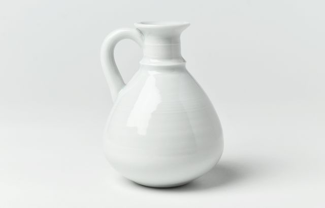 白磁 酒器 扁壺 古玩 水差し 花器 尿瓶 陶器 水野克俊 38B 白磁手付水瓶 ｜ 暮らしのうつわ花田 和食器 通販