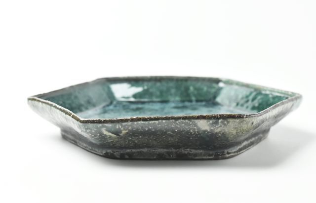 工藤和彦 95 緑粉引六角皿 ｜ 暮らしのうつわ花田 和食器 通販